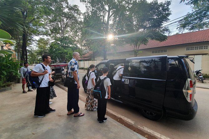 Siem Reap to Battambang Private Guided Tour (Day Trip) - Ek Phnom: ancient temple time that sets the tone