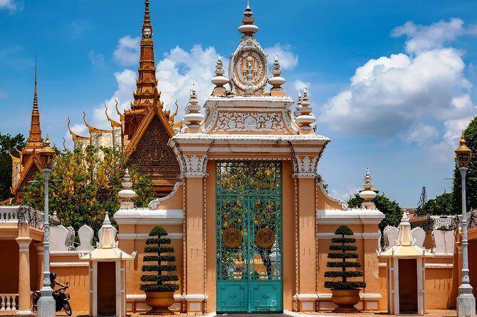 Siem Reap to Phnom Penh by Private Car or Minivan - Included vs Not Included: What You Can Plan Around