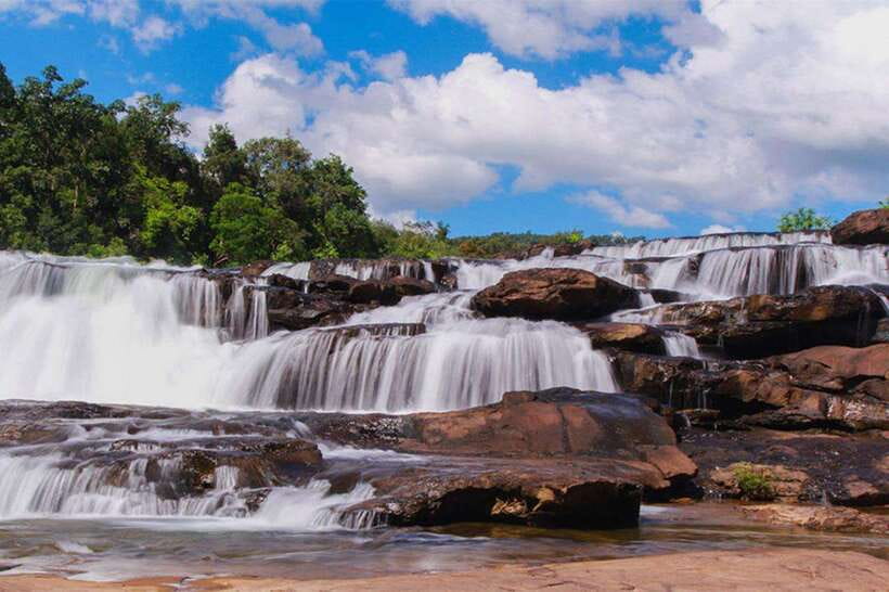 Sihanoukville City Tour for Cruise Passengers with 7 Stops - Phsar Leu Central Market: Fruits, Seafood, Clothes, Jewelry, and Khmer Food Time