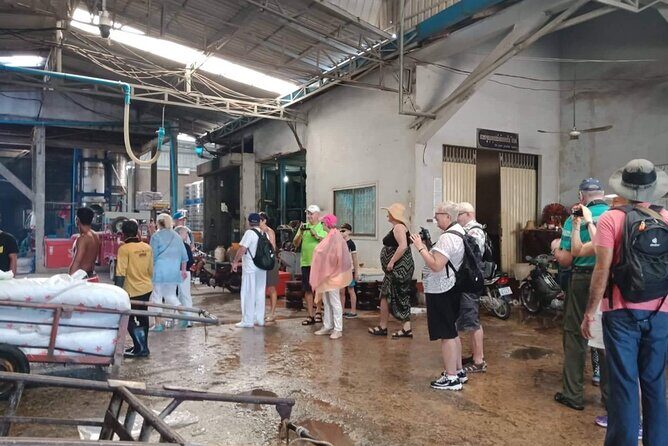 Sihanoukville Shore Excursion: 5-Hour Adventures from Cruise Port - Starfish Cafe Sihanoukville: The Calmer Midday Reset