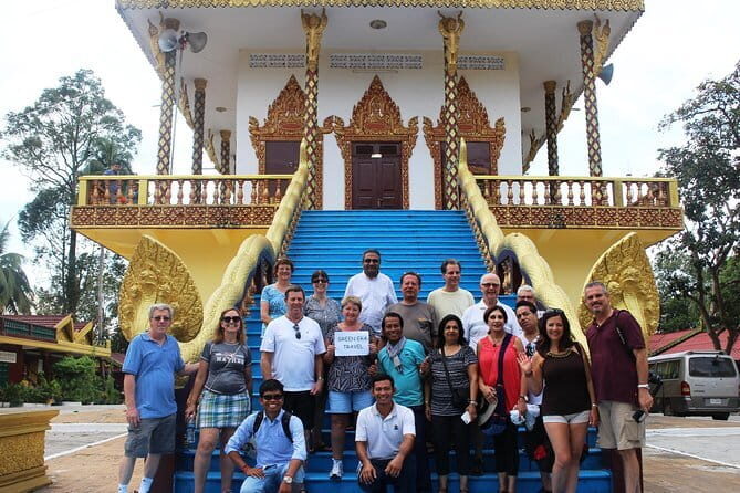 Sihanoukville Small-Group City Tour for Cruise Passengers - Independence Monument: start with a clear sense of the city’s story