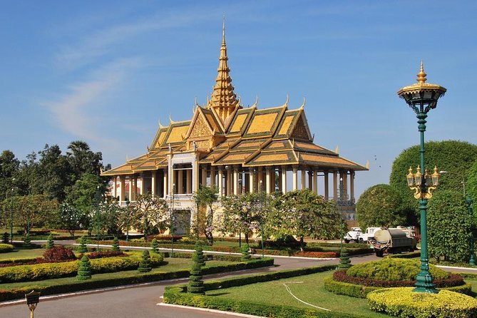 Sihanoukville to Phnom Penh by Private Car or Minivan - Timing smart: how to avoid Phnom Penh traffic headaches