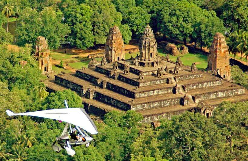 Sky Venture Microlight Siem Reap - Flying Over Angkor Wat in a Microlight: the view that sticks