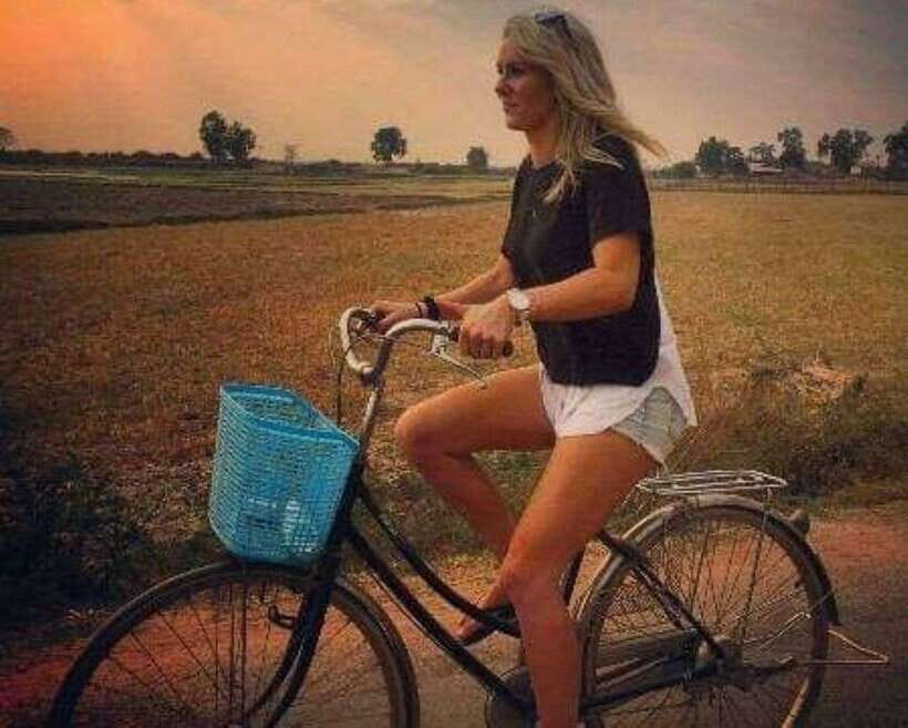 Small Group Countryside Sunset Bike Tours - Krong Siem Reap pickup and a calm Buddhist start