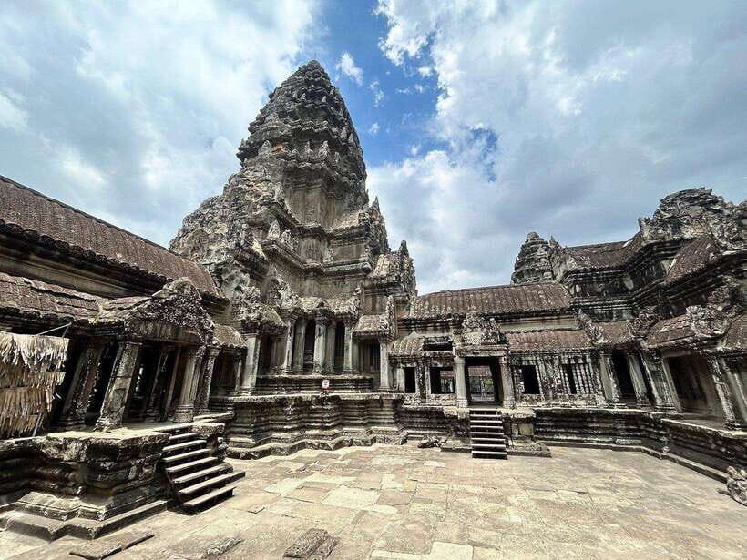 Small-Group Full Day Angkor wat Guide tour with Sun set - Practical tips that keep your day smooth (not just pretty)