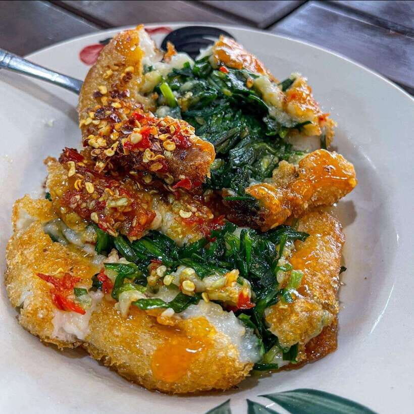 Street Food Tour and Phare Circus with Tuk-Tuk Transfers - Kola Noodle Stop: Another Familiar Base, New Flavor Logic