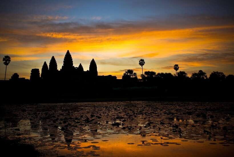 Sunrise at Angkor Wat Temple: 3-Hour Private Tour - Should you book sunrise at Angkor Wat with this private tour?