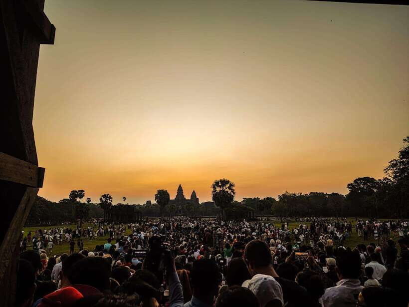 Sunrise at Angkor Wat Temple: 3-Hour Private Tour - How the 4:40 AM pickup shapes the whole experience