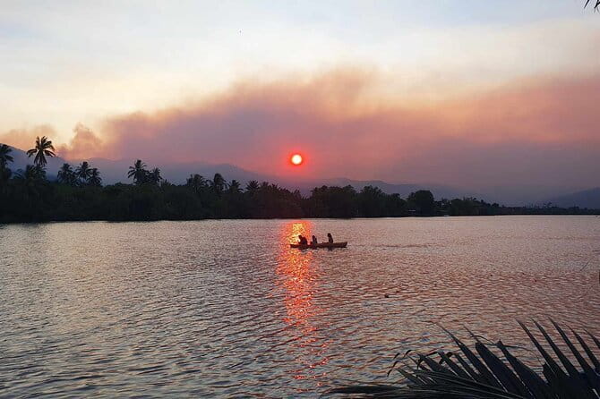 Sunset Scenic Kayaking and Swimming Activity - 2.5 Hours Total: A Realistic Timeline for Kayak, Sunset, and Swim