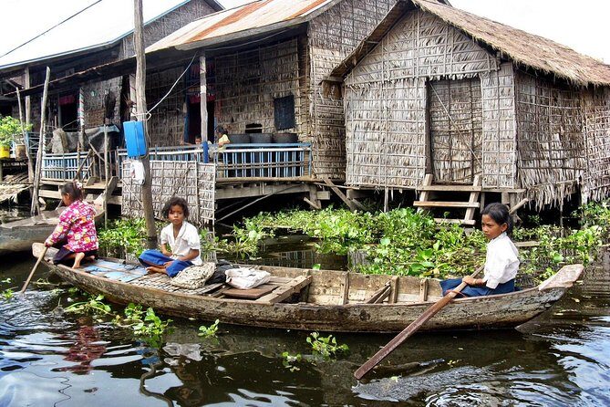 Sunset tour of Kampong Phluk stilts home village on the Tonle Sap - Tonle Sap lake sunset: calm water, horizon views, and the floating restaurant finish