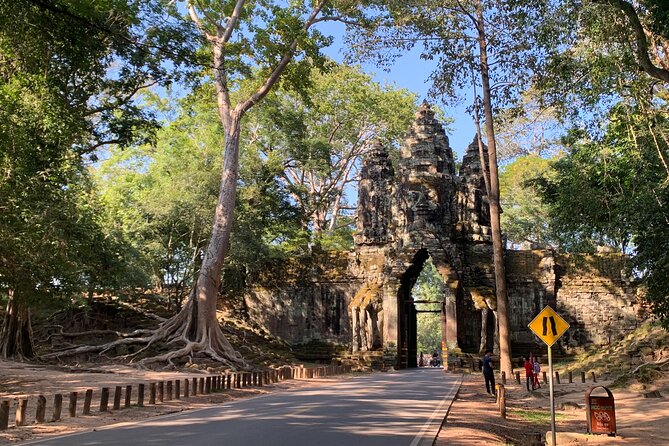 Taxi Siem Reap to Phnom Penh-English Speaking Driver - Pickup that actually starts at your door