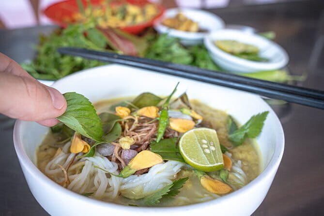The Mekong Village Cooking Escape - Evening at the Guesthouse: Jacuzzi Time and a Slow Countryside Night