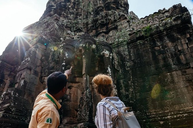 The Ultimate Angkor Wat Temple Private Day Trip - Stop 2: Bayon Temple’s South Gate and the Causeway of Stone Faces