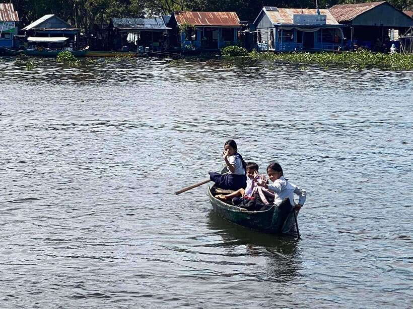 Tonle sap, Kompong Phluk (Floating village) - Price and Value: What $15 Buys You in Real Terms