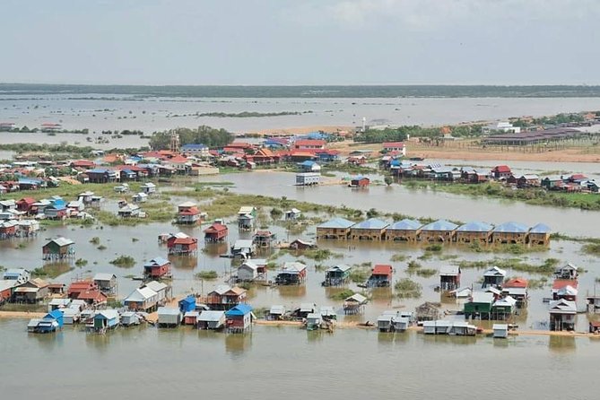 Tonle Sap Lake and Kampong Phluk Village Private Half Day Tour - Tonle Sap at human scale: what Kampong Phluk really feels like