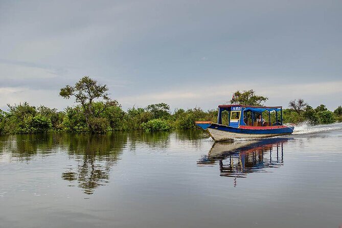 Tonle Sap Lake & Kampong Khleang Village Day Tour - Village life on stilts: what you’ll see in Kompong Khleang