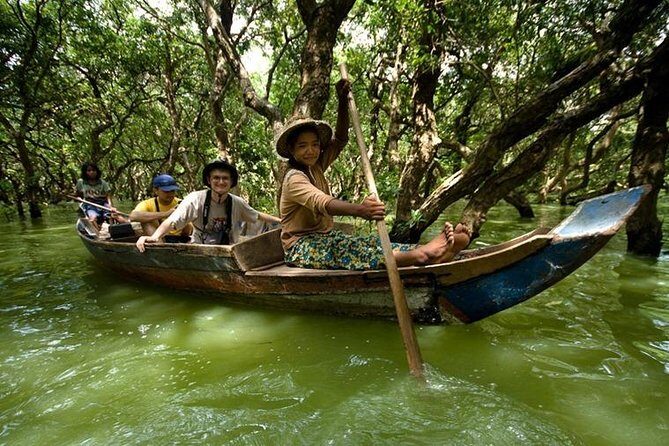 Tonle Sap Lake & Kampong Phluk Village Half-Day Tour - Getting to the lake from Siem Reap (and why the timing helps)