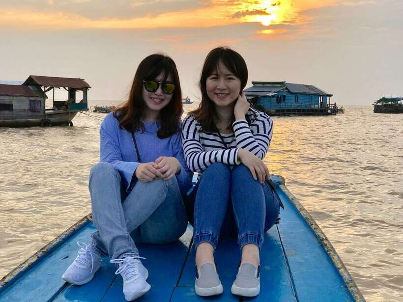 Tonle Sap Tour of Kompong Phluk Village & Evening Food tour - Shared Boat Cruise on Tonle Sap: Scenery Plus a Real Sunset Angle