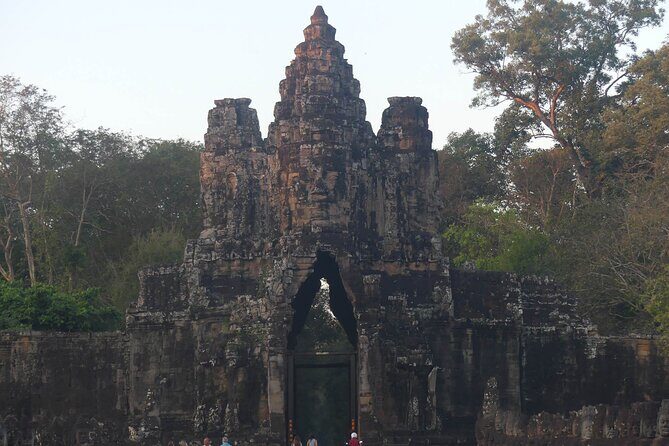 Two Days Angkor Wat Park-Beng Mealea and Kampong Phluk Village - Kampong Phluk Floating Village and the Small Boat Time