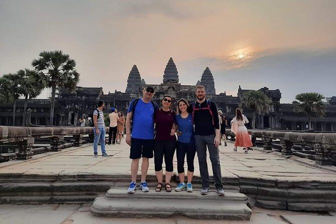 Ultimate Half Day Tour- Angkor Wat, Ta Promh and Bayon Temple - A half-day Angkor plan that starts with pickup