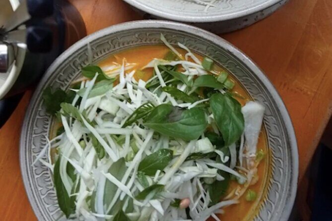 Ultimate Phnom Penh Food Tour by Tuk Tuk: 20 Tastings and Drinks - Kandal Market’s Comeback and the Russian Market at Night