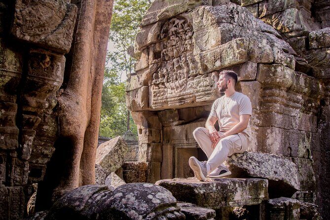 Unseen Angkor Tour & Photoshoot - Stop 1: Angkor Wat in the morning light
