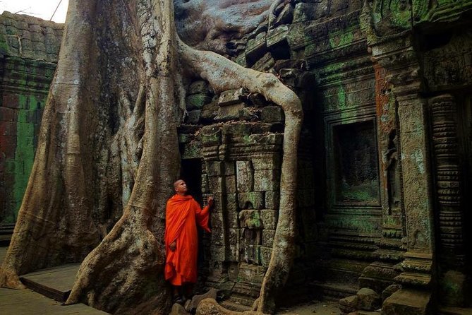 Unveiling 2 Days Private Angkor Wat/Beyond In Sunrise/Sunset Tour - Getting comfortable: transport, walking, and what to bring