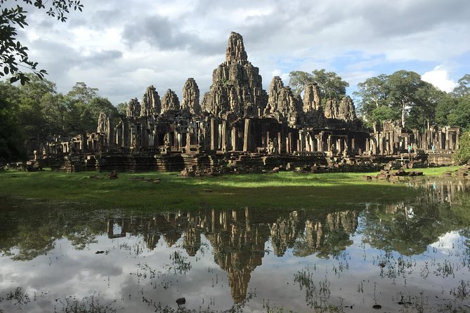 Unveiling 2 Days Private Angkor Wat/Beyond In Sunrise/Sunset Tour - Your two-day temple route, stop by stop (and why each one earns its place)