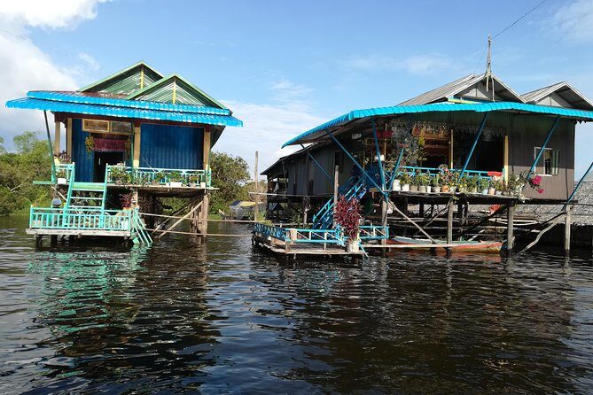 War Museum, Killing Field and Floating Village ( Kampong Phluk) - Kampong Phluk: stilt homes, boat time, and the view you didn’t expect